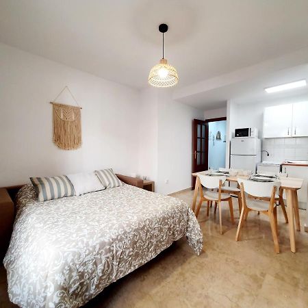 Spanish Home Фуeнхирола Екстериор снимка